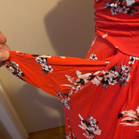 ST TROPEZ Dress Small. - Picture 9 of 9